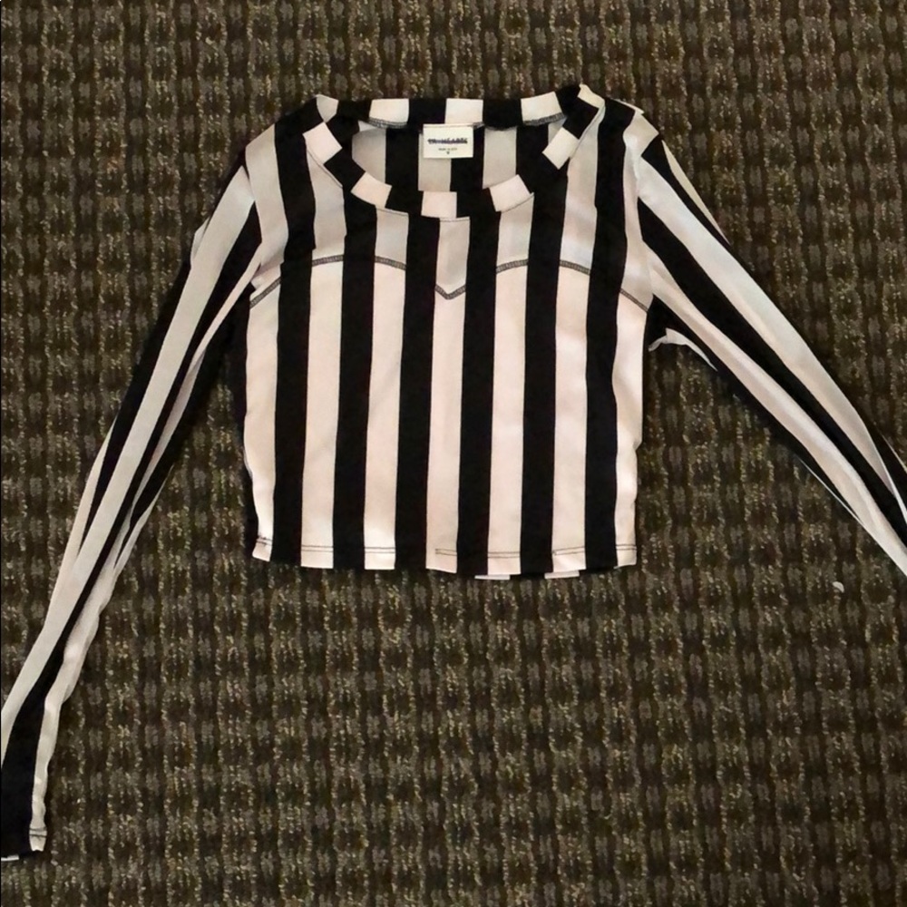 Striped long sleeve crop top